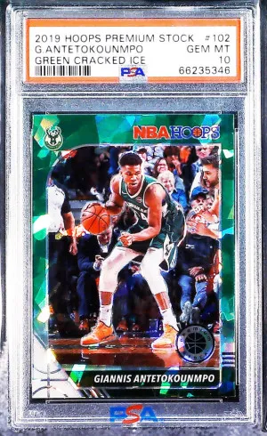 2019 Panini Hoops Premium Stock G.antetokounmpo Green Cracked Ice front